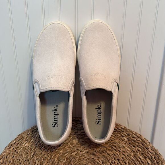 Simple Men's Cream Slip-On Shoes - 8 - NWOB - Picture 3 of 8